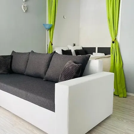 Apartamenty Every Sky Plac Ratuszowy 30 Jelenia Gora Exterior photo
